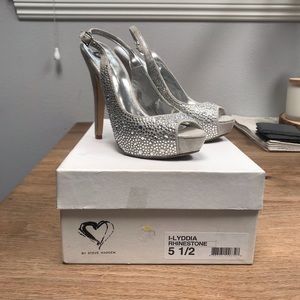 Steve Madden I-Lydia Rhinestone Heel 5.5